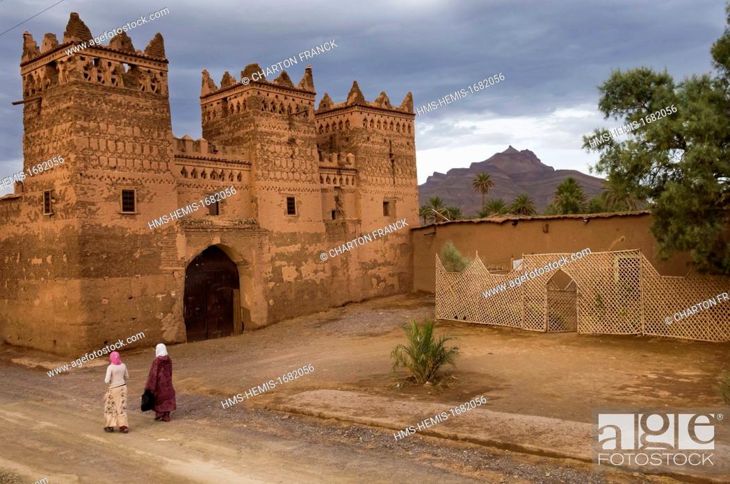 Stock Photo: Morocco, Drâa Valley, Agdz, old casbah.