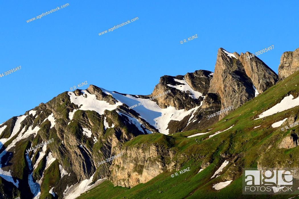Stock Photo: Mountain, Rothorn, Melchsee-Frutt, Alps, Canton Obwalden, Switzerland.