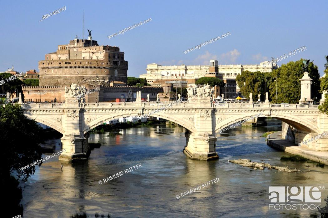 Stock Photo: Ponte Vittorio Emanuele II bridge, Tiber River, Castel Sant'Angelo, Castle of Angels, Rome, Lazio, Italy, Europe.