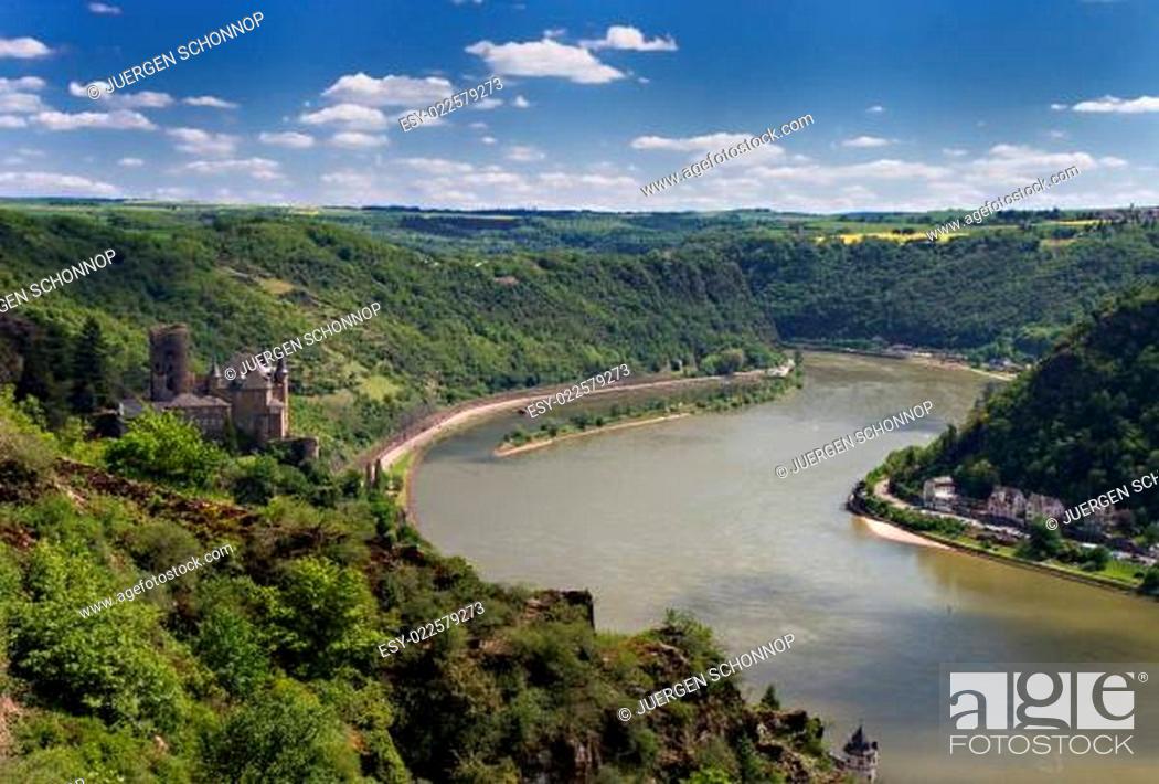 Stock Photo: Panorama of the Rhine River Valley with Castle Katz.