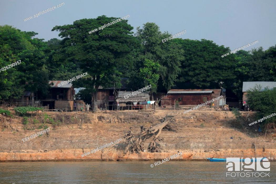 Stock Photo: Water, River, Jungle, Shore, Riverbank, Pagoda, Myanmar, Fishing Village, Irrawaddy, Ayeyarwady