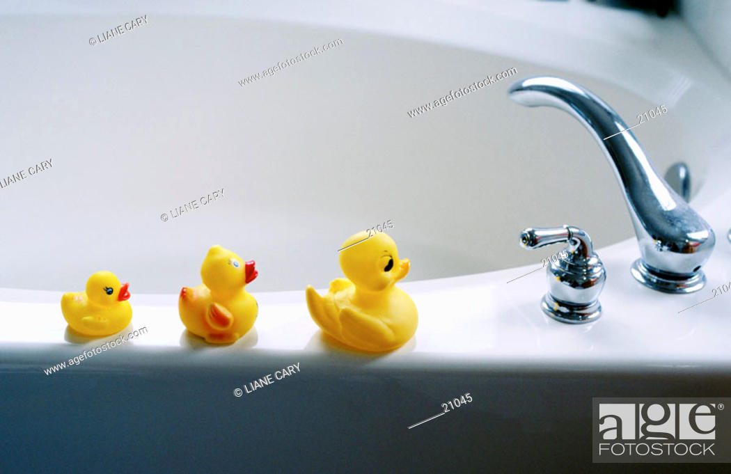 Stock Photo: Ducks on bath tub.