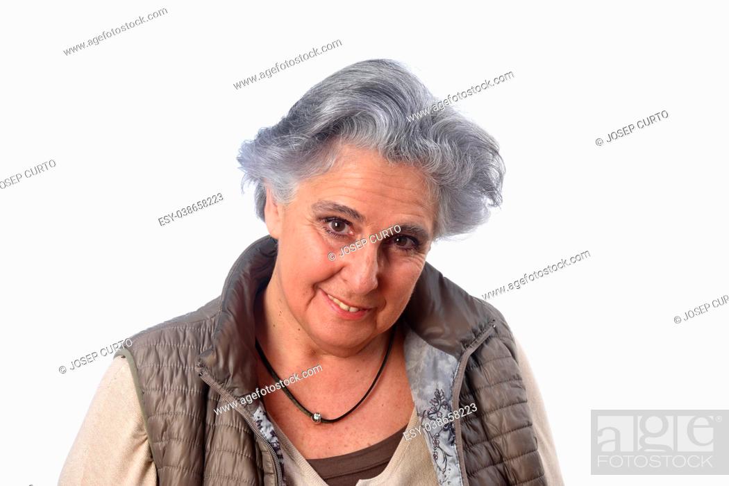 Imagen: portrait of a senior woma on white background.