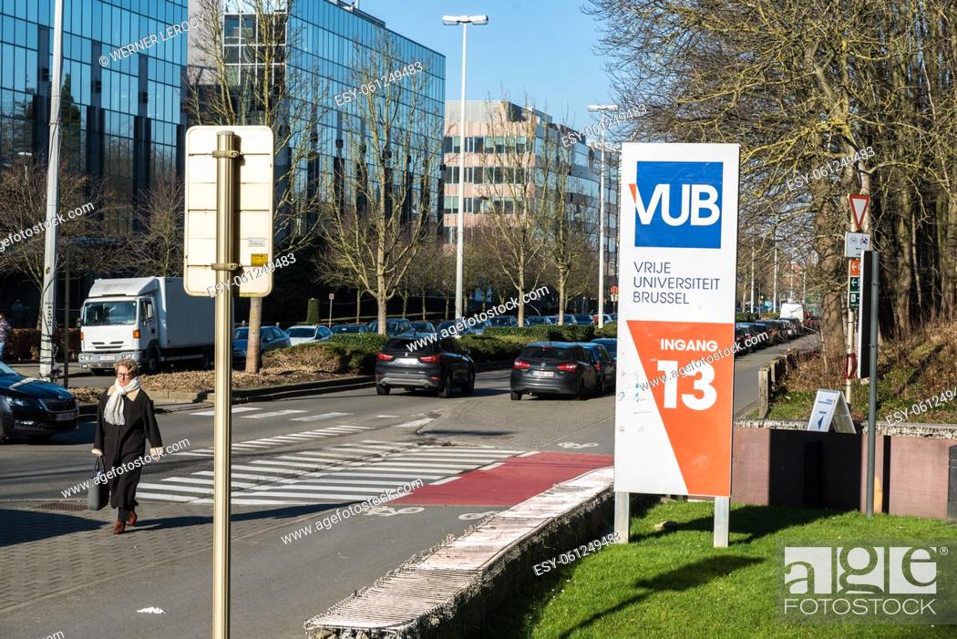 Imagen: Ixelles, Brussels Capital Region - Belgium Entrance 13 and sign of the VUB university.