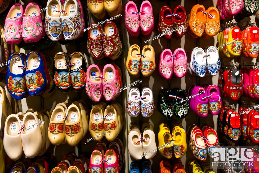 Simplicity Elementary school spur Netherlands, Amsterdam, souvenir Dutch wooden shoes, Stock Photo, Picture  And Rights Managed Image. Pic. D65-2755759 | agefotostock