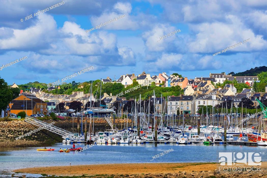 Stock Photo: Douarnenez, Port and boats, Finisterre, Bretagne, Brittany, Quimper distict, France.