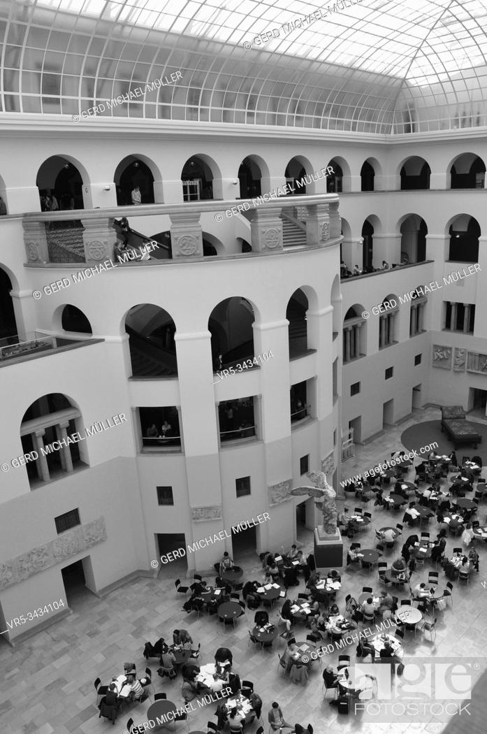 Stock Photo: Students of the University of Zürich learning in the Aula.