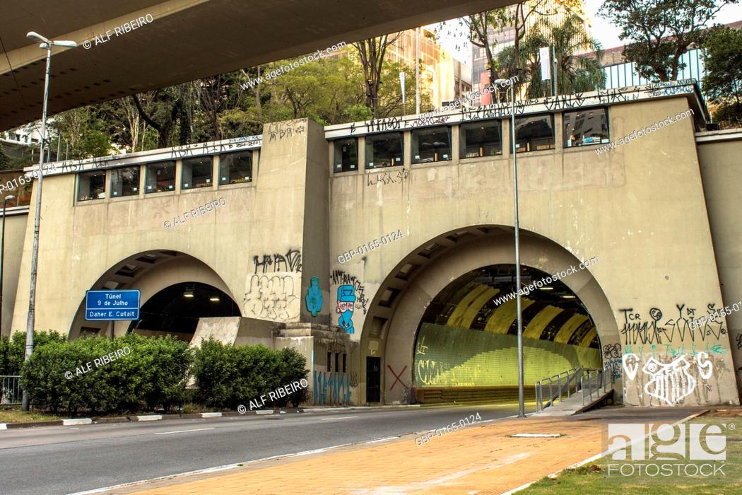 Stock Photo: Tunnel Nine July, Daher Cutait, Avenue July Nove, Capital, São Paulo, Brazil.