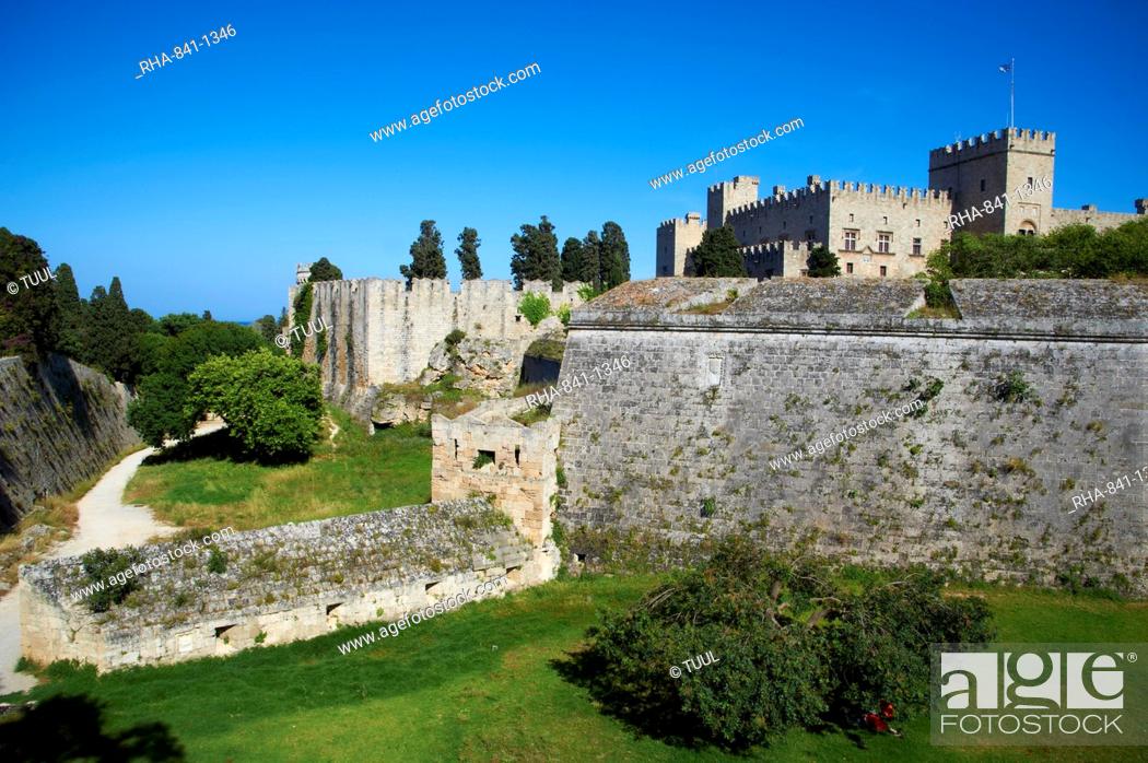 Stock Photo: Fortress and Palace of the Grand Masters, UNESCO World Heritage Site, Rhodes City, Rhodes, Dodecanese, Greek Islands, Greece, Europe.