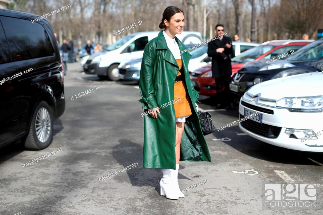 Stock Photo: A chic showgoer attending the Leonard Paris show during Paris Fashion Week - March 5, 2018 - Photo: Runway Manhattan/Michael Ip ***For Editorial Use Only*** |.