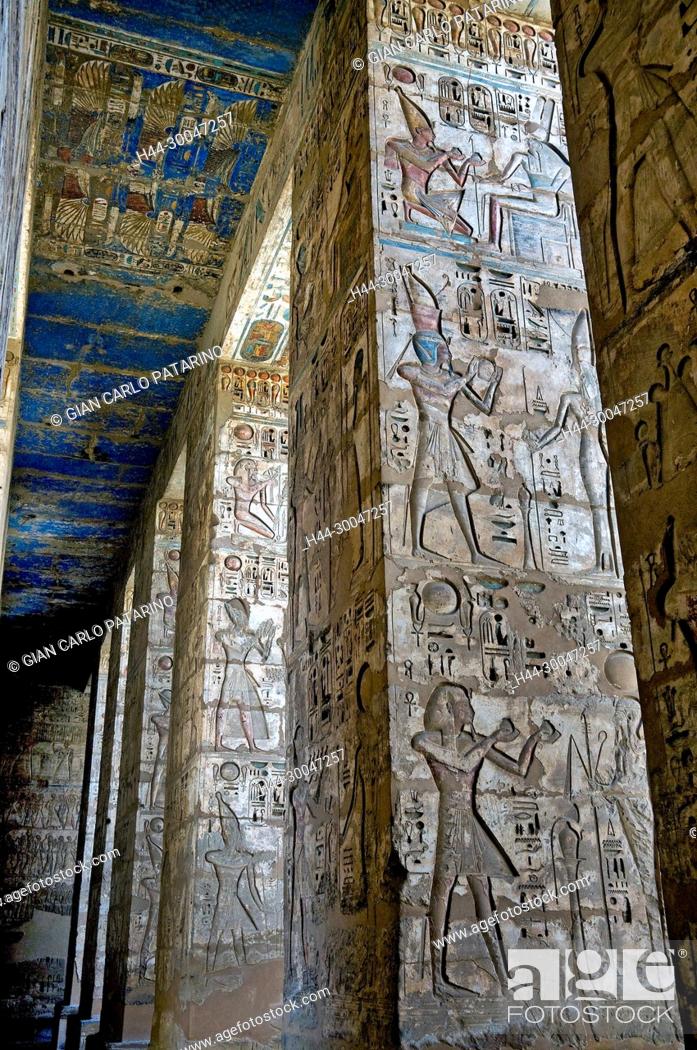 Stock Photo: Medinet Habu, Luxor, Egypt, Djamet, mortuary temple of King Ramses III, XX dyn. 1185 -1078 B.C: colorful ceiling and columns.