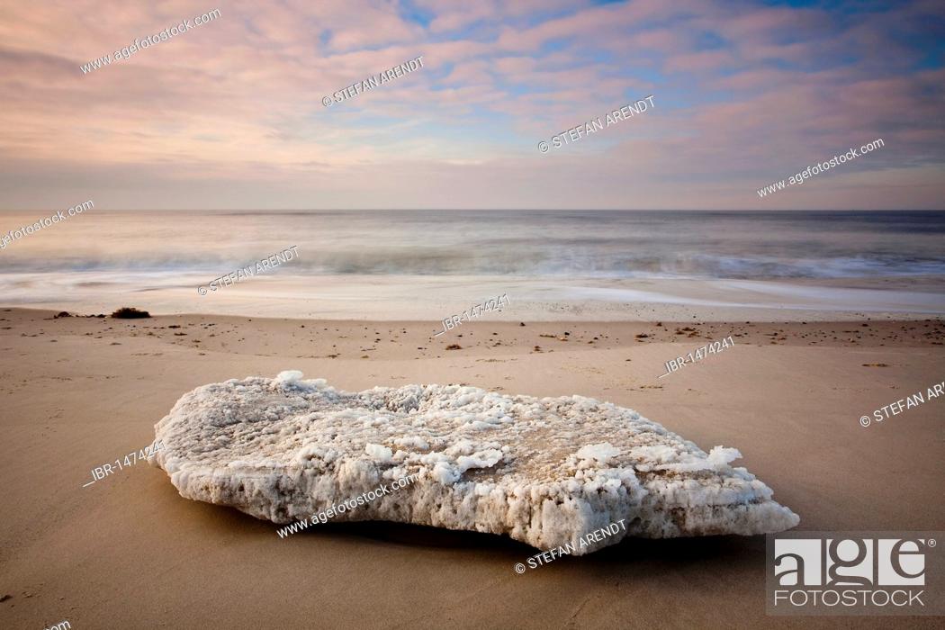 Stock Photo: Ice floe on West Beach near List, Sylt Island, Schleswig-Holstein, Germany, Europe.