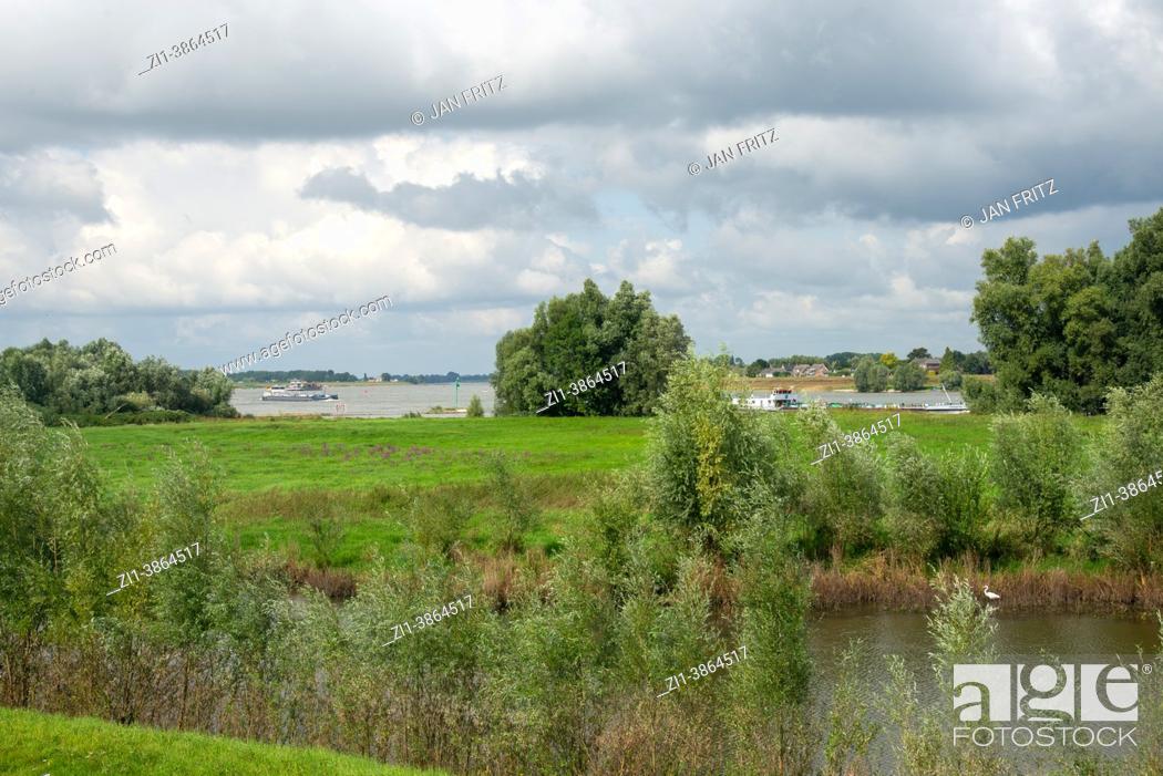 Stock Photo: landscape between rivers Maas and Waal in Holland.