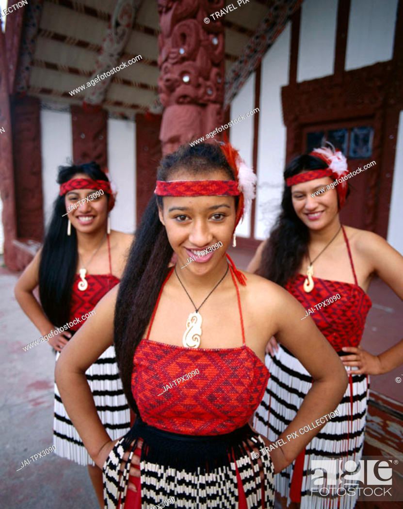 Maori Girls Dressed in Maori Costume / Traditional Costume, Rotorua ...