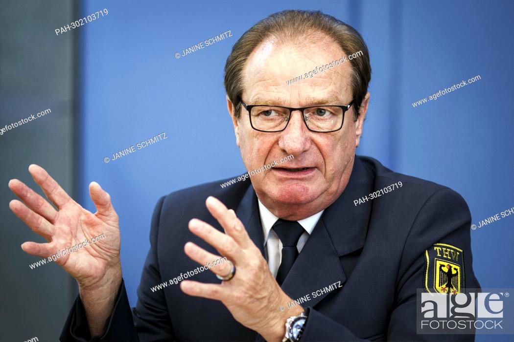 Stock Photo: Gerd Friedsam, President of the Federal Agency for Technical Relief (THW), pictured during a press conference on the subject of civil protection - anniversary.