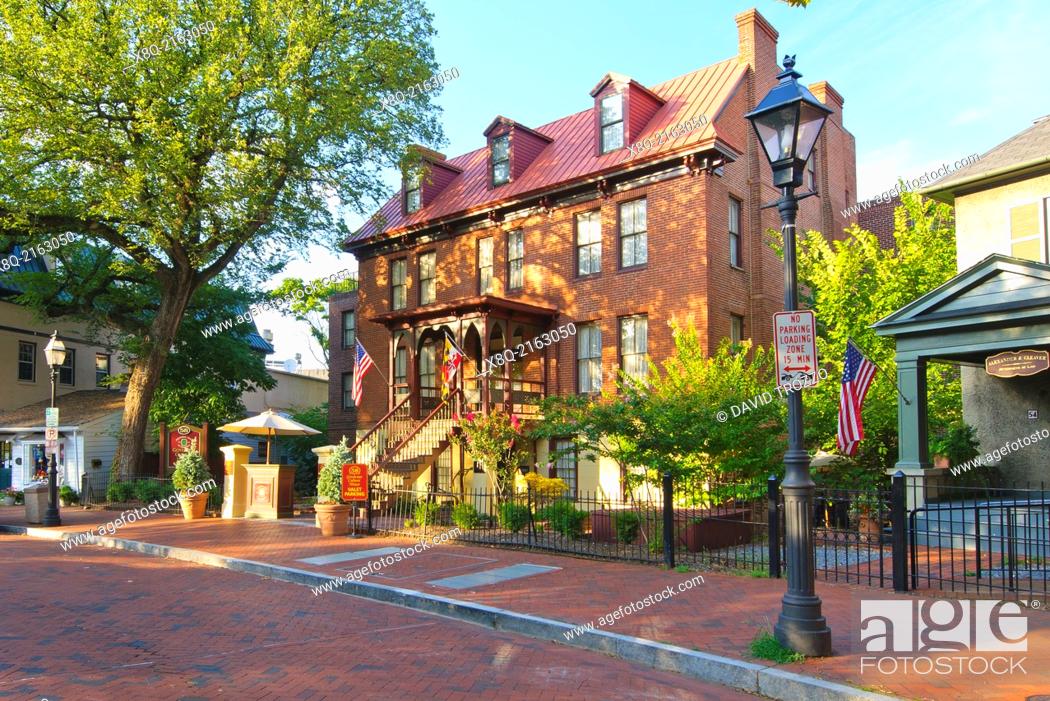 Imagen: The historic Governor Calvert House hotel, Annapolis, Maryland.