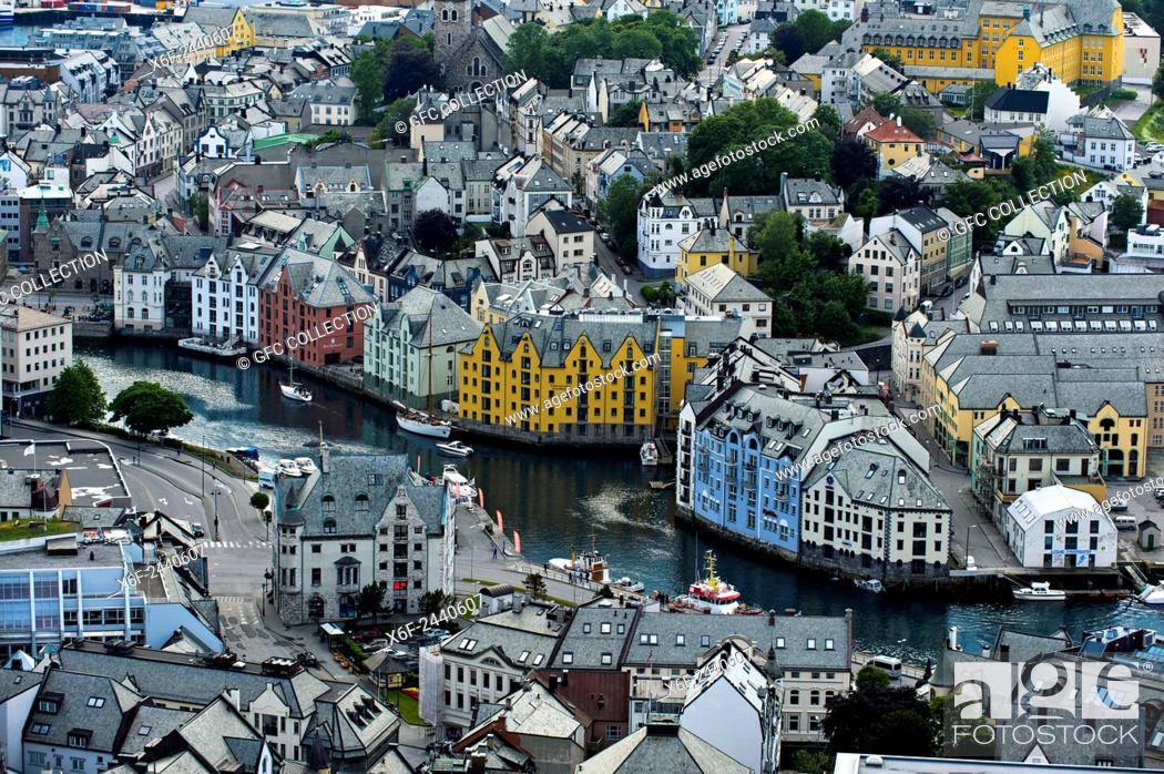 Stock Photo: View from Aksla Hill to the old town of Alesund, Alesund, Moere og Romsdal, Norway.