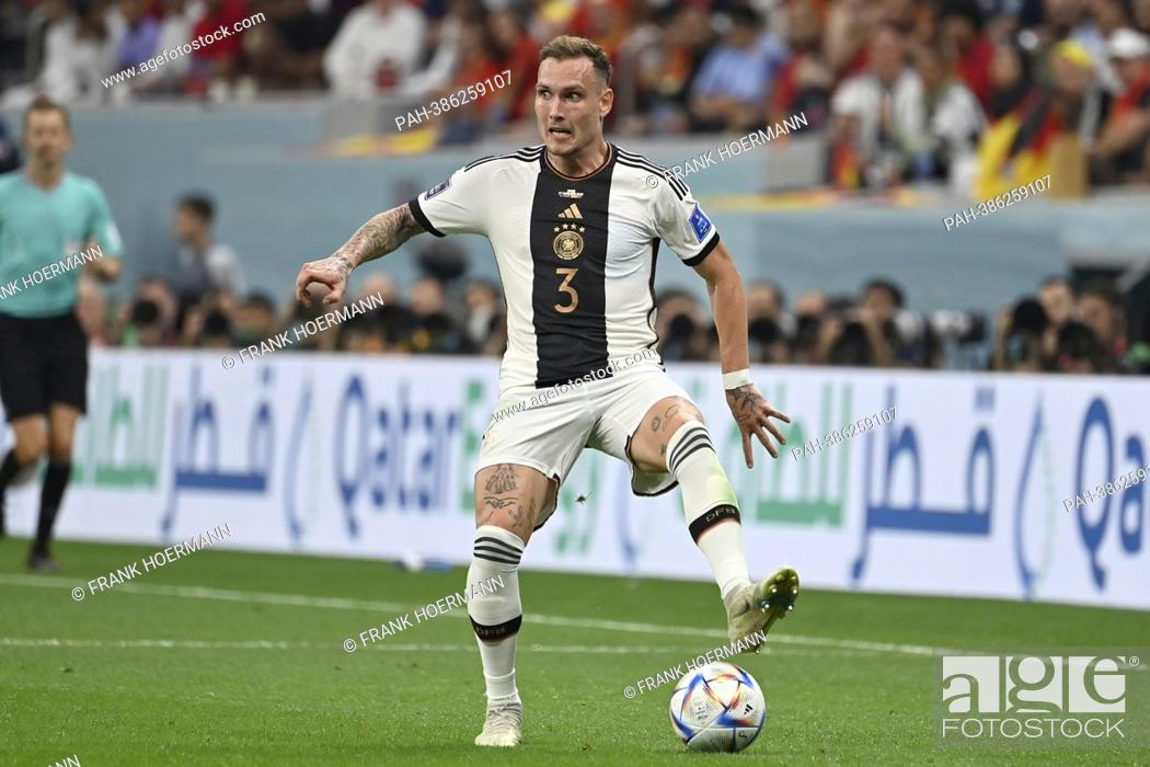 Stock Photo: David RAUM (GER), action, single action, single image, cut out, full body shot, full figure Spain (ESP) - Germany (GER) 1-1, group phase Group E, 2nd matchday.