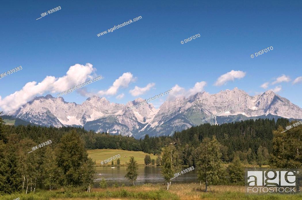 Stock Photo: Schwarzsee Lake in front of the Wilder Kaiser Range, Tirol, Austria, Europe.