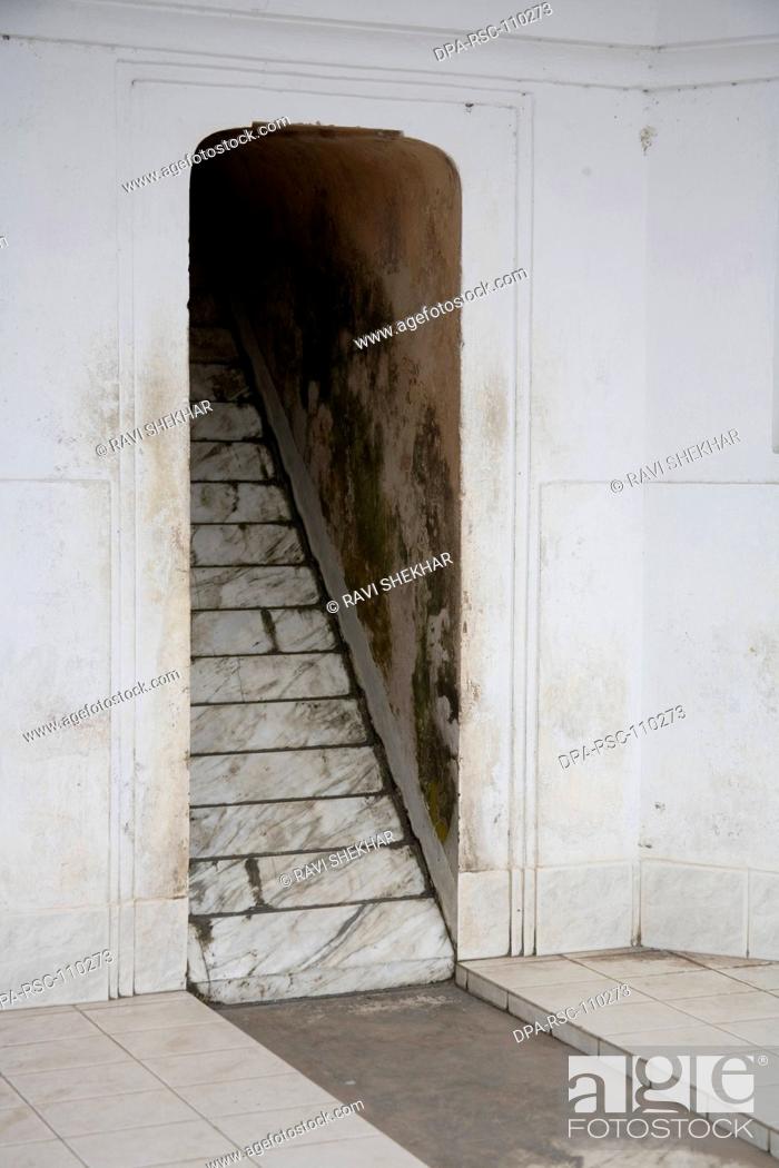 Stock Photo: Stairs in Hammam lalbagh fort Bangla-muslim style of architecture ; Dhaka ; Bangladesh.