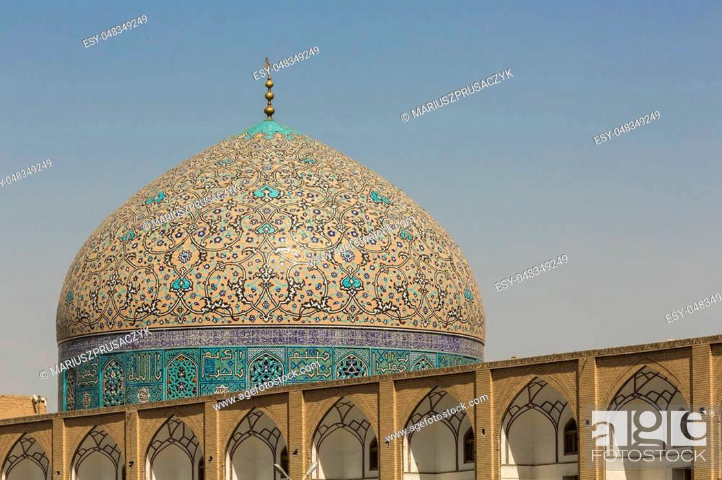 Stock Photo: Details of Sheikh Lotfollah Mosque in Isfahan, Iran.