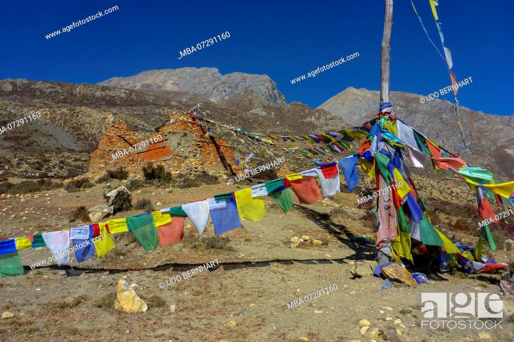 Stock Photo: Nepal, Himalaya Mountains, Mustang District, Annapurna Circuit, Upper Mustang Trek, Kali Gandaki, Stage Dhakmar - Lo Manthang, Lo Ghekar, Gompa Monastery,.