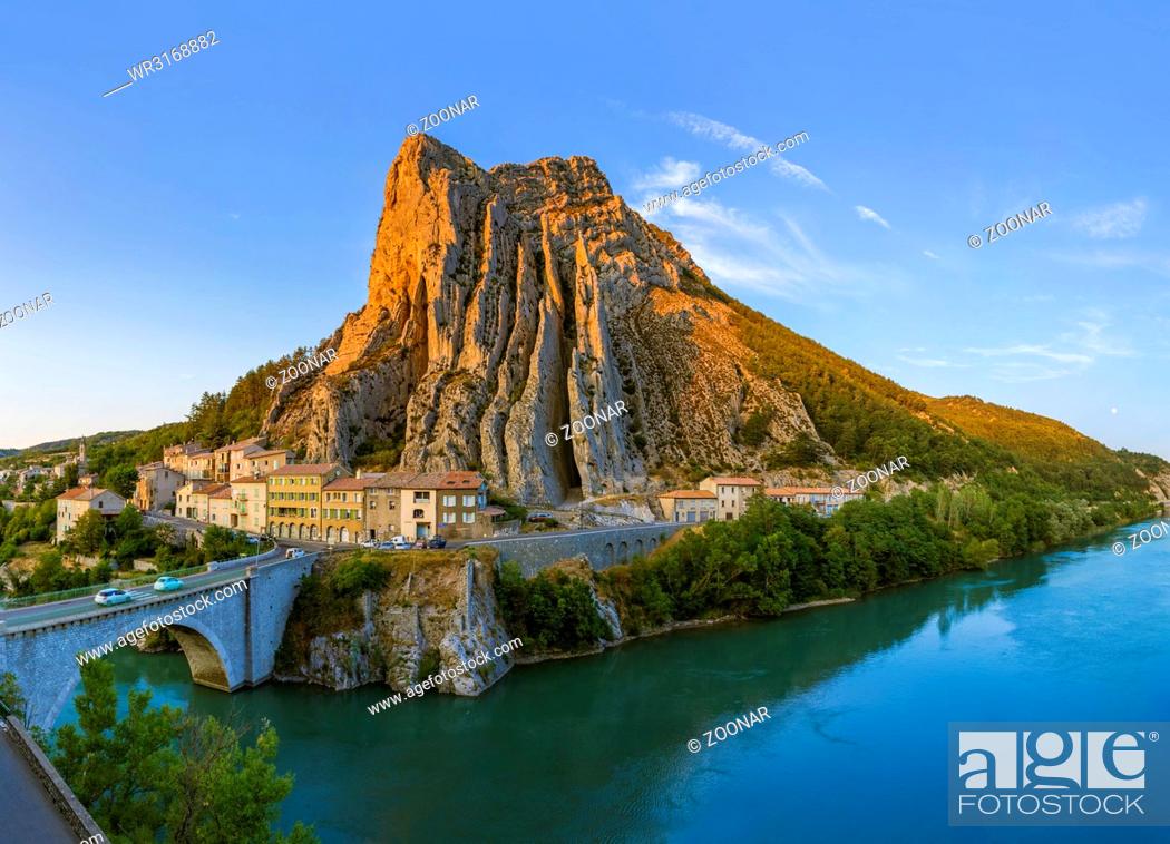 Stock Photo: Town Sisteron in Provence France.
