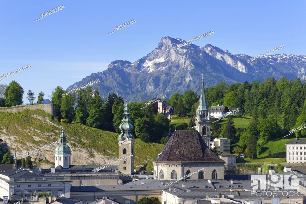 Stock Photo: Austria, Salzburg, View of St Peter's Abbey and Franciscan Church.