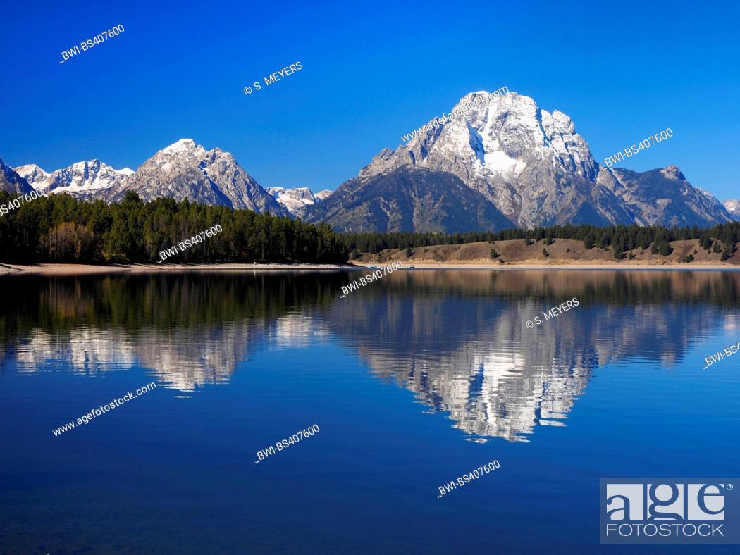 Stock Photo: Jackson Lake with Mt. Moran in the background, USA, Wyoming, Grand Teton National Park.