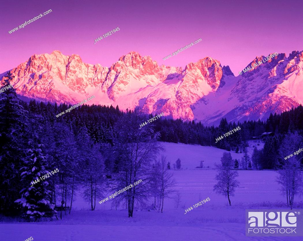 Stock Photo: Austria, Europe, Tyrol, Kitzbühel, schwarzsee, iceboundly, winter, morning, scenery, Wilder Kaiser, Kaiser mountains, morning light, snow, mountains, mood.