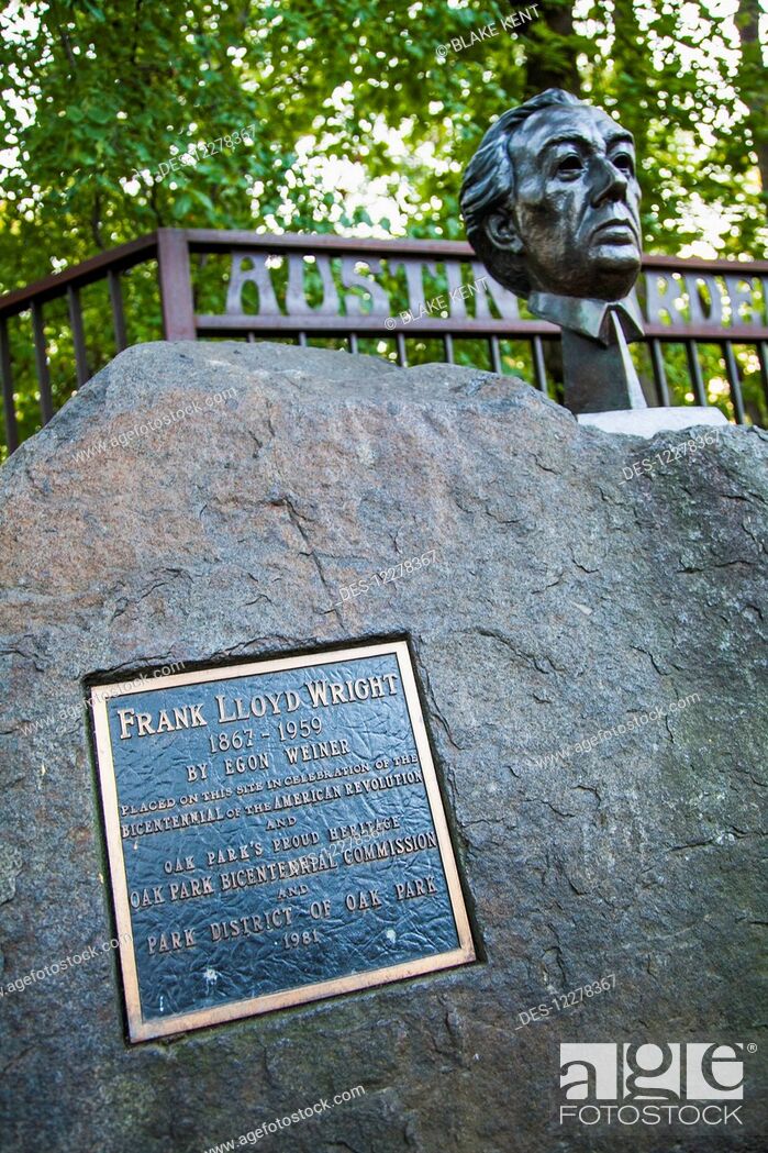 Bust Of Frank Lloyd Wright Outside Austin Gardens Park Oak Park