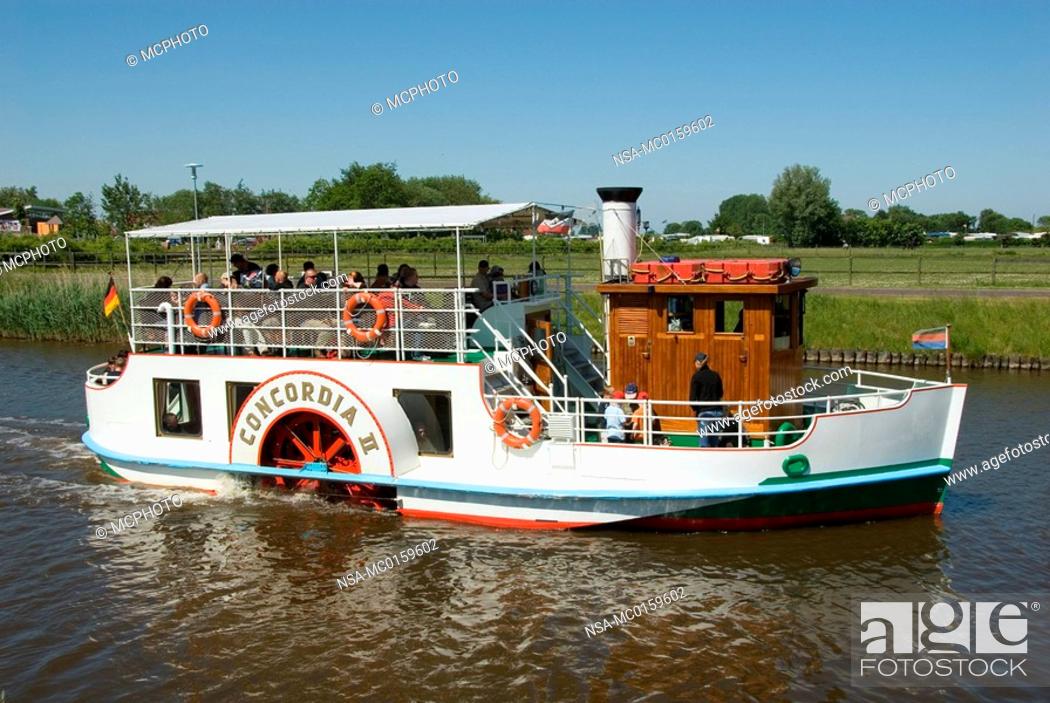 Stock Photo: paddle steamer.