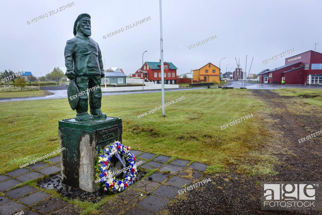 Stock Photo: Statue of fisherman Eyrarbakki fishing village on the south coast of Iceland.