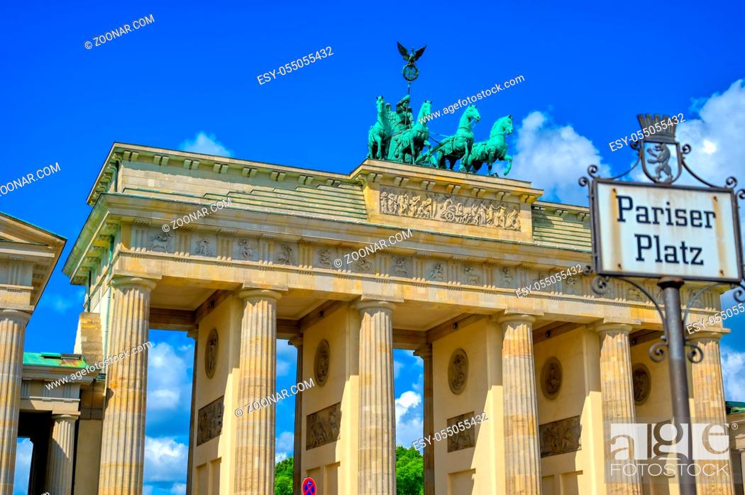 Stock Photo: The Brandenburg Gate located in Pariser Platz in the city of Berlin, Germany.