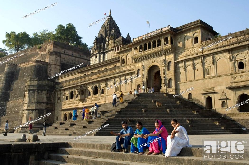 Stock Photo: The ghats on the Narmada River at the Ahilya Fort and Temples, Maheshwar, Madhya Pradesh state, India, Asia.