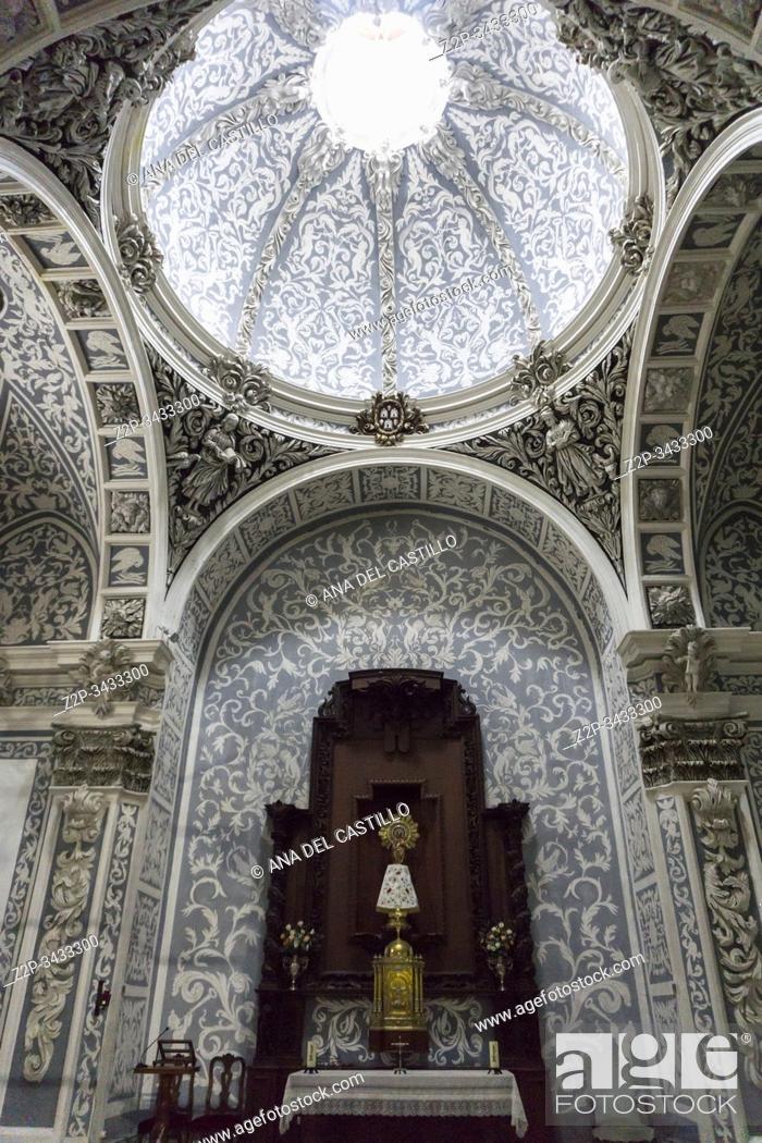Stock Photo: Gothic church interior of Saint Mary. Mora de Rubielos, Aragon, Spain.