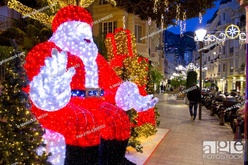 Stock Photo: Monte Carlo, Monaco - December 12, 2017: Christmas Atmosphere in Monaco, Noel a Monaco | usage worldwide. - Monte Carlo/Monaco.