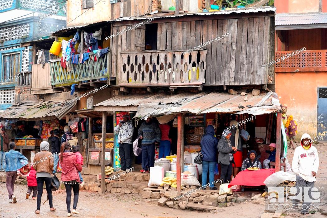 Stock Photo: Daily market at Ambozontany, upper Fianarantsoa, Ihorombe Region, Southern Madagascar, Africa.