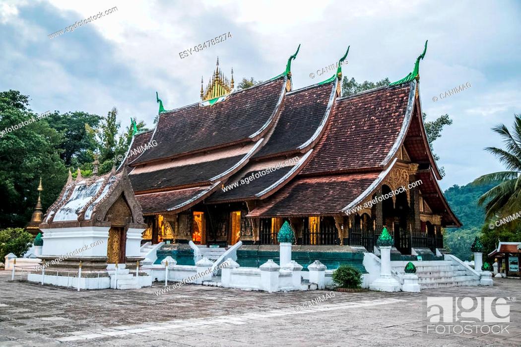 Stock Photo: Wat Xieng Thong Buddhist temple in Luang Prabang, Laos.