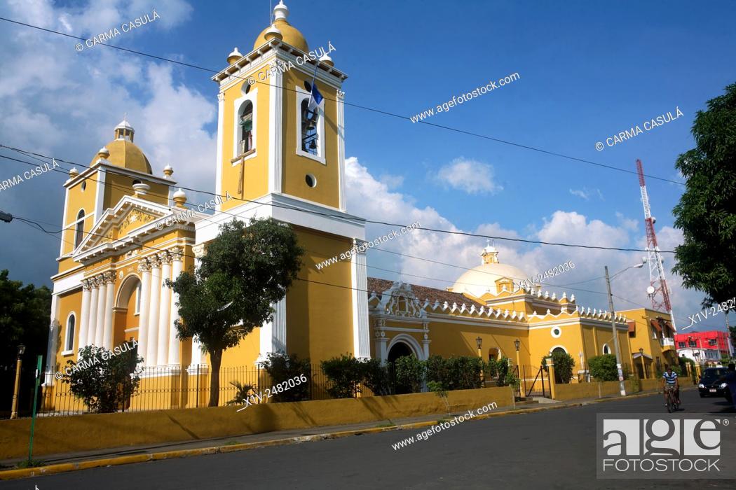 Stock Photo: Santa Ana Church in the city of Chinandega.