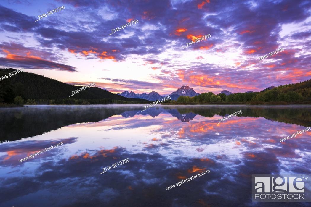 Stock Photo: Dawn light over the Tetons from Oxbow Bend, Grand Teton National Park, Wyoming USA.