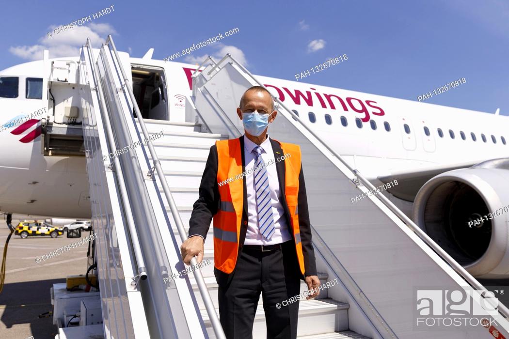 Stock Photo: Johan Vanneste with mouth guard at the presentation of the security concept at Cologne Bonn Airport during the corona crisis 'Safe in Corona times'.
