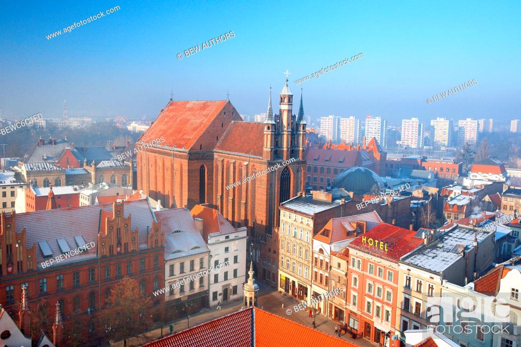 Stock Photo: Poland, Kujawy-Pomerania Province, Torun. Old town, view from theTown hall tower.