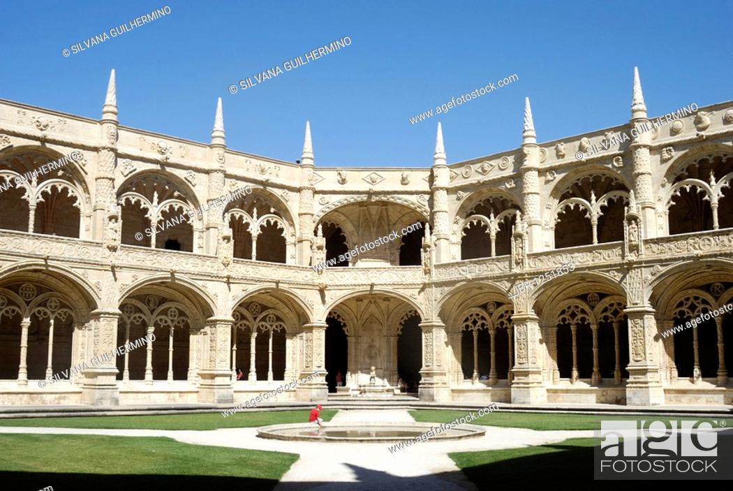 Stock Photo: Two-storeyed cloister in the enclosure, Claustro, of the Hieronymites Monastery, Mosteiro dos Jeronimos, UNESCO World Heritage Site, Manueline style.