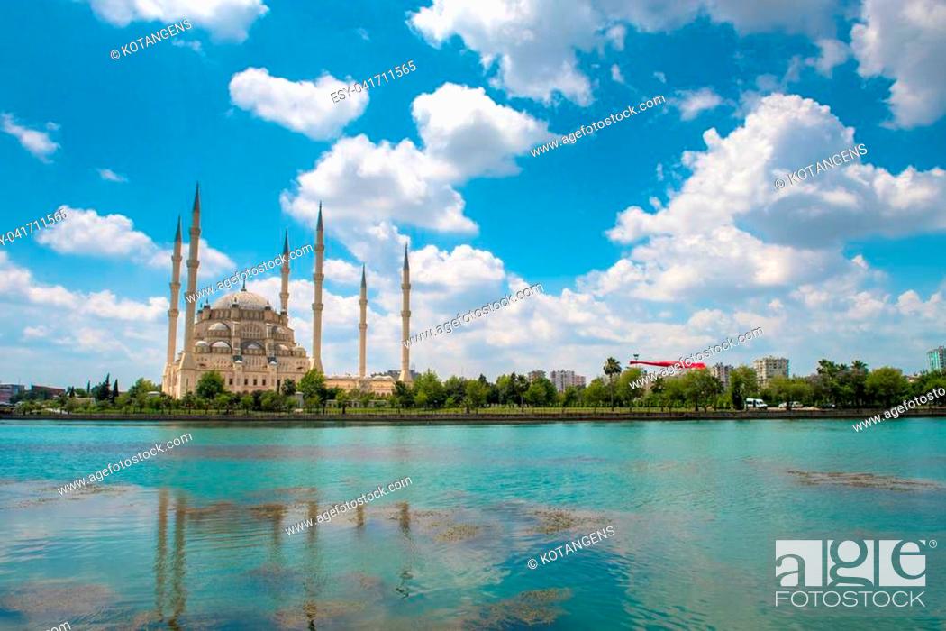 Stock Photo: Summer view to Turkey Adana Sabanci Central Mosque.