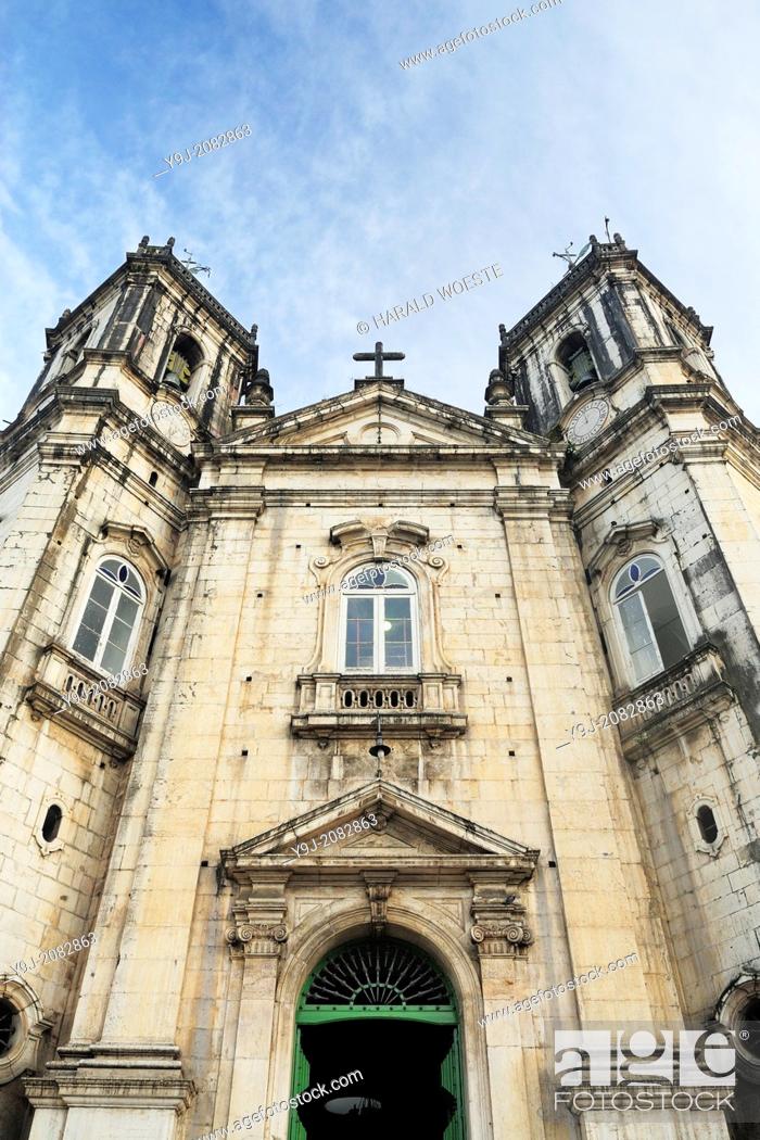 Imagen: Brazil, Bahia, Salvador: Basí­lica de Nossa Senhora da Conceiçí£o da Praia from 1623 in the lower part of the historic city center of Salvador de Bahia.