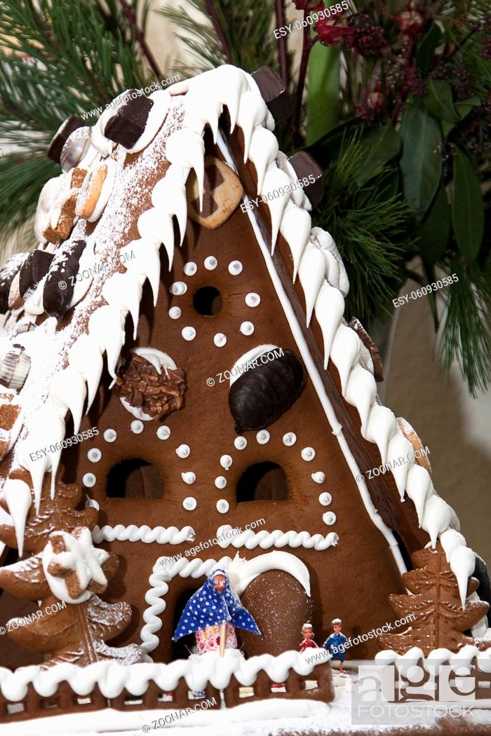 Stock Photo: Winter, Thing, House, Food, Christmas, Building, Cake, Sugar, Eating, Sweet, Snow, Decoration, Witch, Cookie, Advent, Essen, Cottage, Nibble, Praline, Hag, Gingerbread, Fairy Tale, Backer, Confectioner, Deko, Sy, Zucker, Hexe, Kecks, Geback