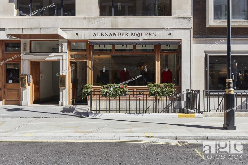 Shop front alexander mcqueen store hi-res stock photography and
