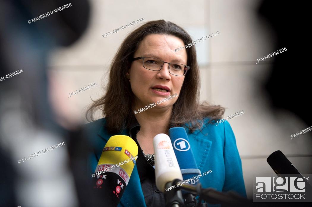 Stock Photo: SPD secretary general Andrea Nahles arrives for coalition talks at the SPD party headquarters Willy-Brandt-Haus in Berlin, Germany, 11 November 2013.