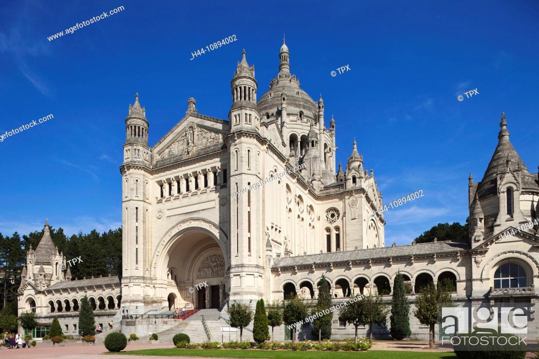 Stock Photo: Europe, France, Normandy, Normandie, Lisieux, Basilica of Saint Therese, Basilica of Saint Theresa, Saint Therese, Saint Theresa, Basilica, Basilicas, Tourism.
